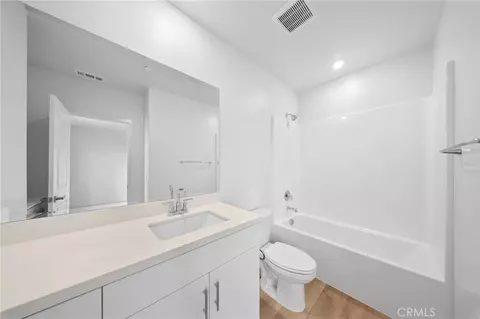 Bath - 731 E Route 66, Glendora, CA 91740 photo 3 of 3