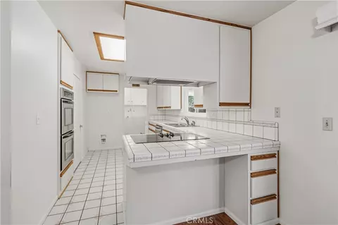 Kitchen - 711 E Cypress, Glendora, CA 91741 photo 1 of 4