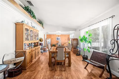 Dining - 15093 Mandan, Apple Valley, CA 92307 photo 1 of 4