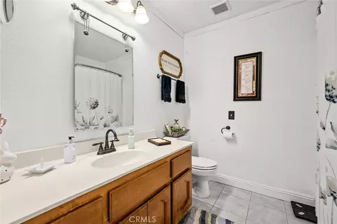 Bath - 15093 Mandan, Apple Valley, CA 92307 photo 2 of 3