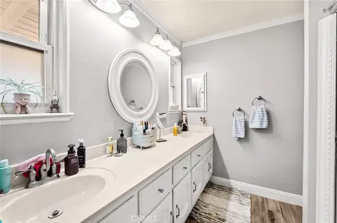 Bath - 15093 Mandan, Apple Valley, CA 92307 photo 1 of 3