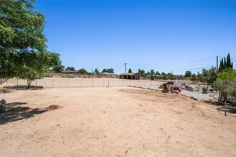 Exterior - 15093 Mandan, Apple Valley, CA 92307 photo 17 of 17