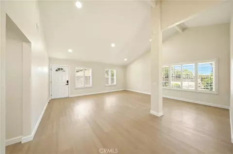 Living - 3073 Joshua Tree, Riverside, CA 92503 photo 2 of 13