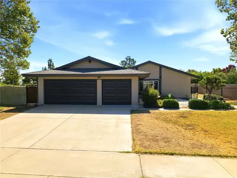 Exterior - 3073 Joshua Tree, Riverside, CA 92503 photo 1 of 12