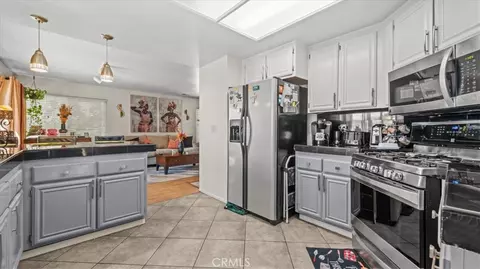Kitchen - 1860 Coolidge St, Corona, CA 92879 photo 3 of 3