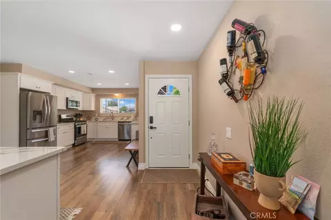 Entry Way - 525 S S Frst, Rialto, CA 92316 photo 2 of 4