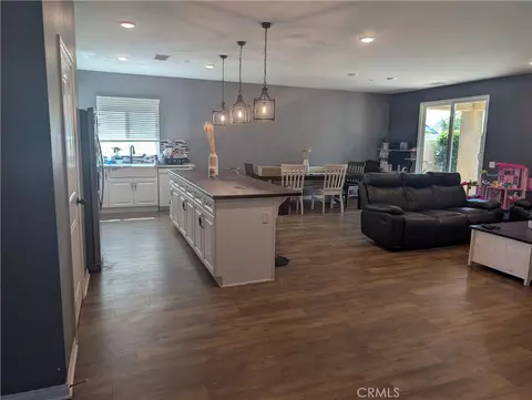Entry Way - 26439 Redoak St, Menifee, CA 92584 photo 3 of 6