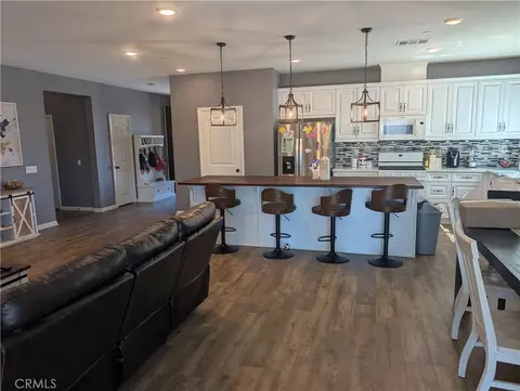 Entry Way - 26439 Redoak St, Menifee, CA 92584 photo 1 of 6