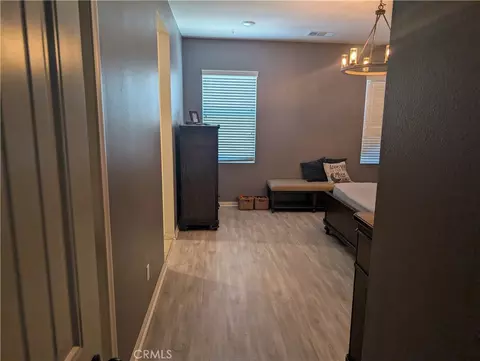 Entry Way - 26439 Redoak St, Menifee, CA 92584 photo 4 of 6
