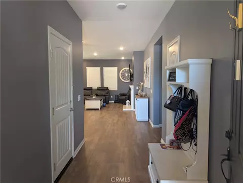 Entry Way - 26439 Redoak St, Menifee, CA 92584 photo 2 of 6
