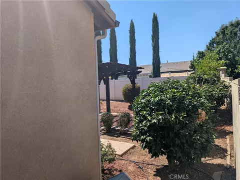 Exterior - 26439 Redoak St, Menifee, CA 92584 photo 3 of 9