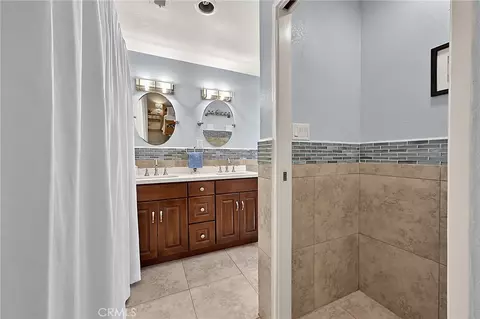 Bath - 2245 Smoke Tree Ln, Ontario, CA 91762 photo 4 of 5