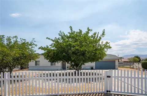 Exterior - 11345 Otowi Rd, Apple Valley, CA 92308 photo 1 of 7
