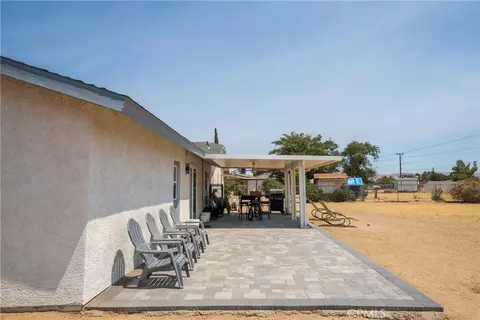 Exterior - 11345 Otowi Rd, Apple Valley, CA 92308 photo 2 of 7
