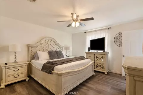 Bedroom - 11345 Otowi Rd, Apple Valley, CA 92308 photo 1 of 4