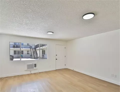 Living - 26674 Ward St, Highland, CA 92346 photo 7 of 10