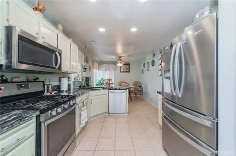 Kitchen - 2074 Alfalfadale Rd, Perris, CA 92571 photo 1 of 2