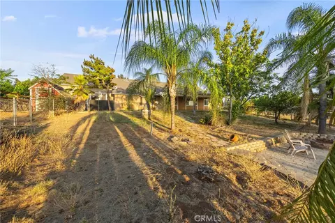 Exterior - 36164 Serape Dr, Yucaipa, CA 92399 photo 6 of 11