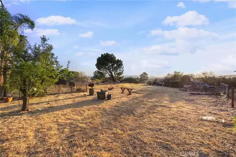 Exterior - 36164 Serape Dr, Yucaipa, CA 92399 photo 10 of 11