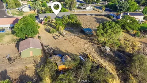 View/Area - 36164 Serape Dr, Yucaipa, CA 92399 photo 6 of 8