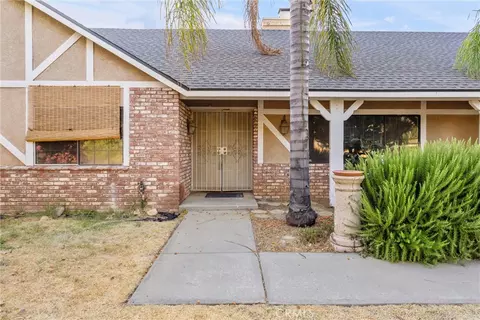Exterior - 36164 Serape Dr, Yucaipa, CA 92399 photo 4 of 11