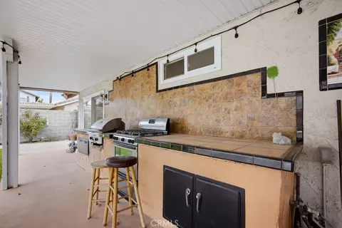 Kitchen - 1423 Purdue, Upland, CA 91786 photo 6 of 6