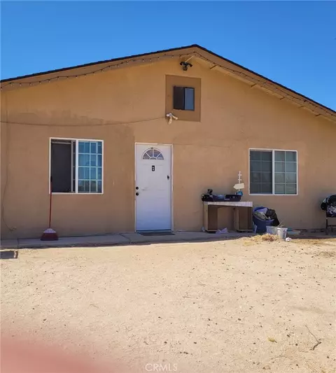 Exterior - 19381 Kinai, Apple Valley, CA 92307 photo 1 of 3