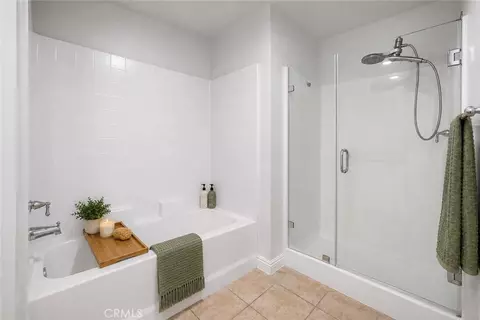 Bath - 6800 Corbin Ave #106, Reseda, CA 91335 photo 1 of 2