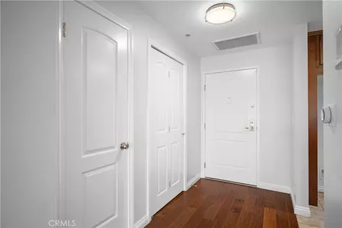 Entry Way - 6800 Corbin Ave #106, Reseda, CA 91335 photo 1 of 2