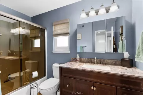 Bath - 7171 Tangerine, Rancho Cucamonga, CA 91701 photo 2 of 5