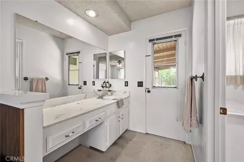 Bath - 174 Fulton, Upland, CA 91786 photo 2 of 3