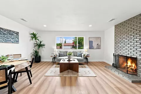 Living - 27176 Hibiscus, Highland, CA 92346 photo 1 of 2