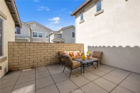 Exterior - 729 Park View Ter, Glendora, CA 91741 photo 4 of 8