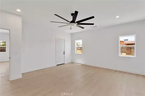 Living - 16443 Pine St, Hesperia, CA 92345 photo 5 of 5