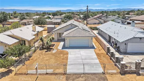 View/Area - 16443 Pine St, Hesperia, CA 92345 photo 1 of 9