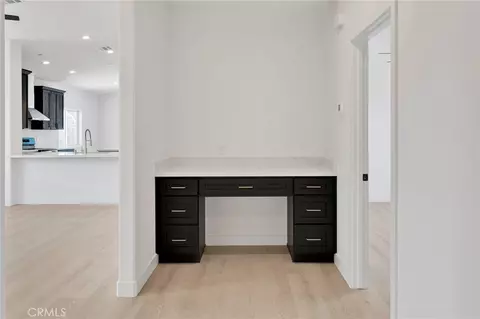 Entry Way - 16443 Pine St, Hesperia, CA 92345 photo 4 of 4