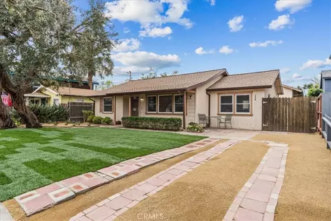 159 Albert, Costa Mesa, CA 92627