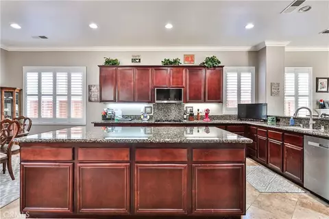 Kitchen - 36075 Eagle Ln, Beaumont, CA 92223 photo 7 of 7