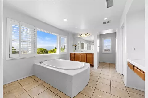 Bath - 5128 Glenview St, Chino Hills, CA 91709 photo 2 of 5