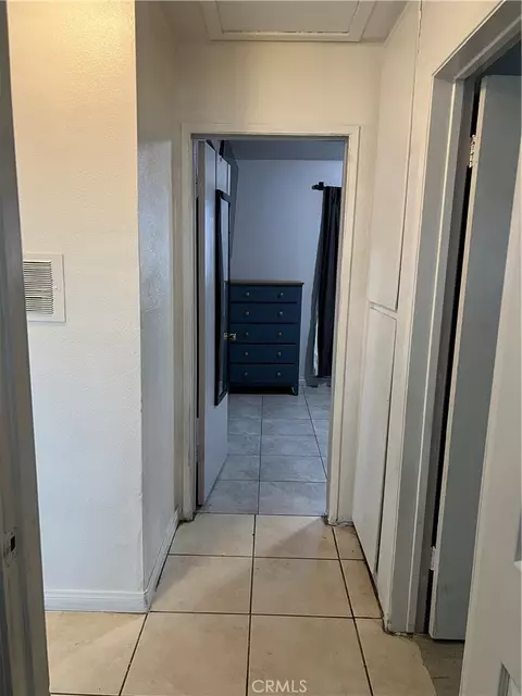 Entry Way - 8928 Date, Fontana, CA 92335 photo 5 of 5