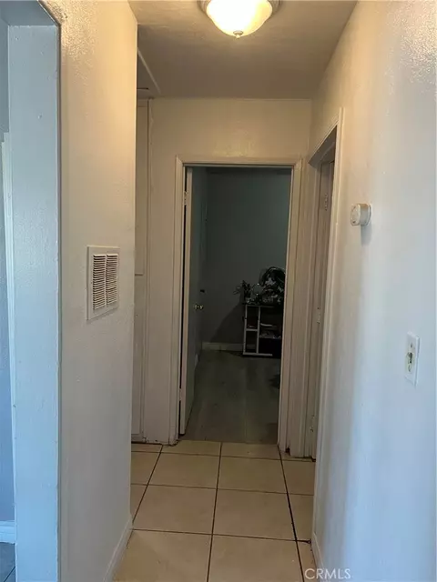 Entry Way - 8928 Date, Fontana, CA 92335 photo 3 of 5