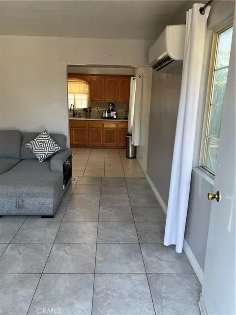 Entry Way - 8928 Date, Fontana, CA 92335 photo 2 of 5