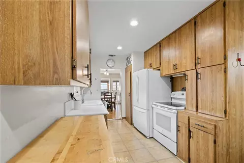 Kitchen - 4770 San Bernardino, Montclair, CA 91763 photo 3 of 4