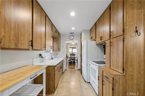 Kitchen - 4770 San Bernardino, Montclair, CA 91763 photo 2 of 4