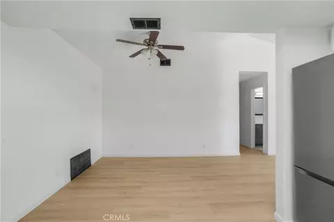 Living - 30001 Caddy Ln, Tehachapi, CA 93561 photo 4 of 5