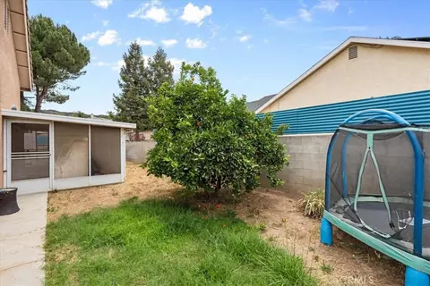 Exterior - 35393 Rancho Rd, Yucaipa, CA 92399 photo 3 of 4