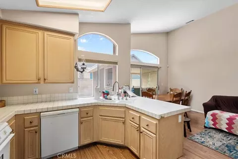 Kitchen - 35393 Rancho Rd, Yucaipa, CA 92399 photo 3 of 3