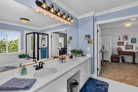 Bath - 16595 Almaden, Fontana, CA 92336 photo 2 of 2
