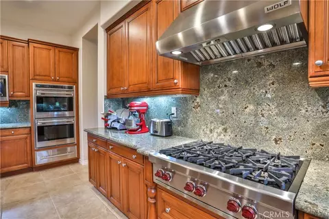 Kitchen - 13052 Via Tesoro Dr, Rancho Cucamonga, CA 91739 photo 3 of 5