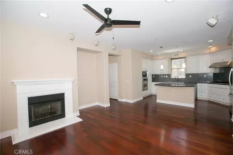 Living - 129 Chantilly, Irvine, CA 92620 photo 10 of 14